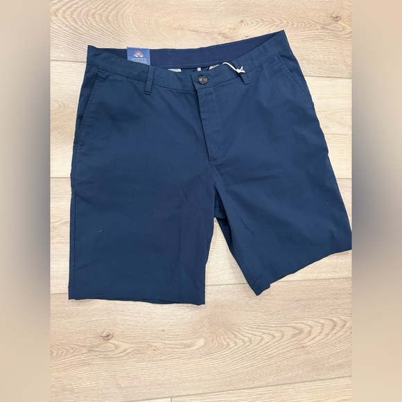 Faherty Other - NWT Faherty Deep Navy Flat Front Shorts 9”